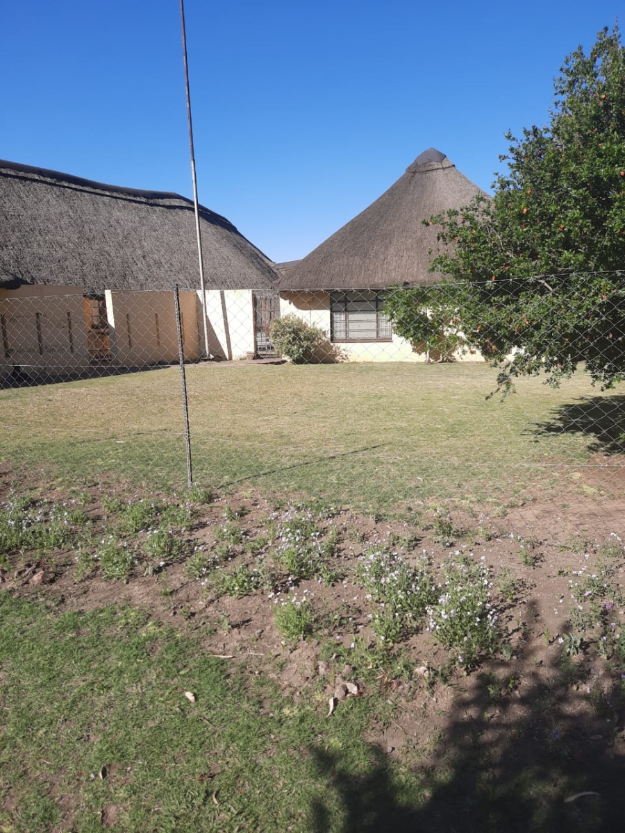 4 Bedroom Property for Sale in Estoire Free State
